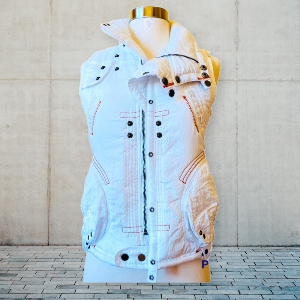 Monoreno vest size S
